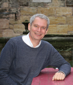 Der Psychologe und Autor Johannes Wilkes
